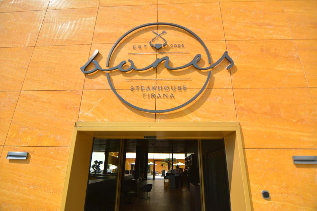 Mk Hotel Tirana Rinas Exterior foto Entrance of the restaurant