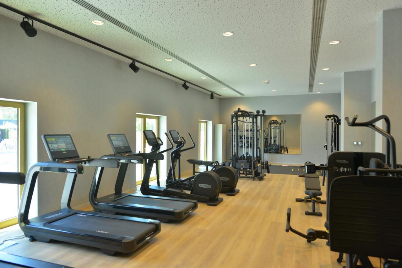 Mk Hotel Tirana Rinas Exterior foto The gym at the hotel