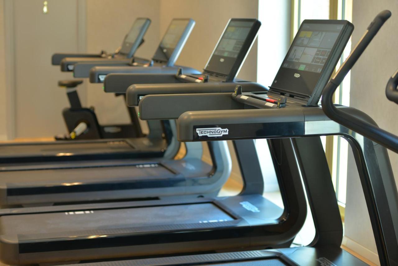 Mk Hotel Tirana Rinas Exterior foto Treadmills