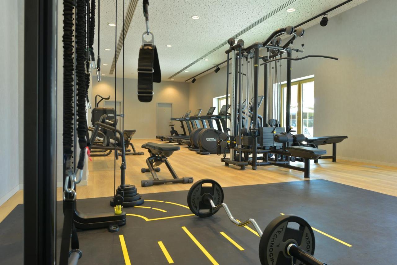 Mk Hotel Tirana Rinas Exterior foto The gym at the hotel
