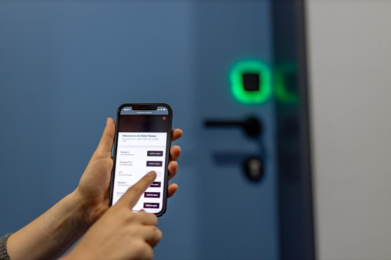 Mk Hotel Tirana Rinas Exterior foto Nuki Smart Lock